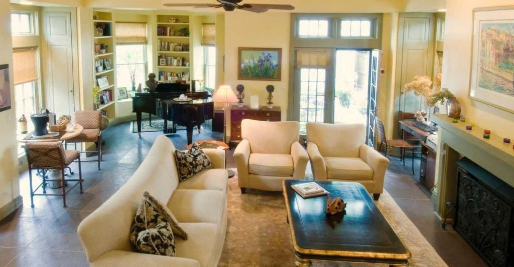 Harvey House Bed & Breakfast 오크파크 외부 사진