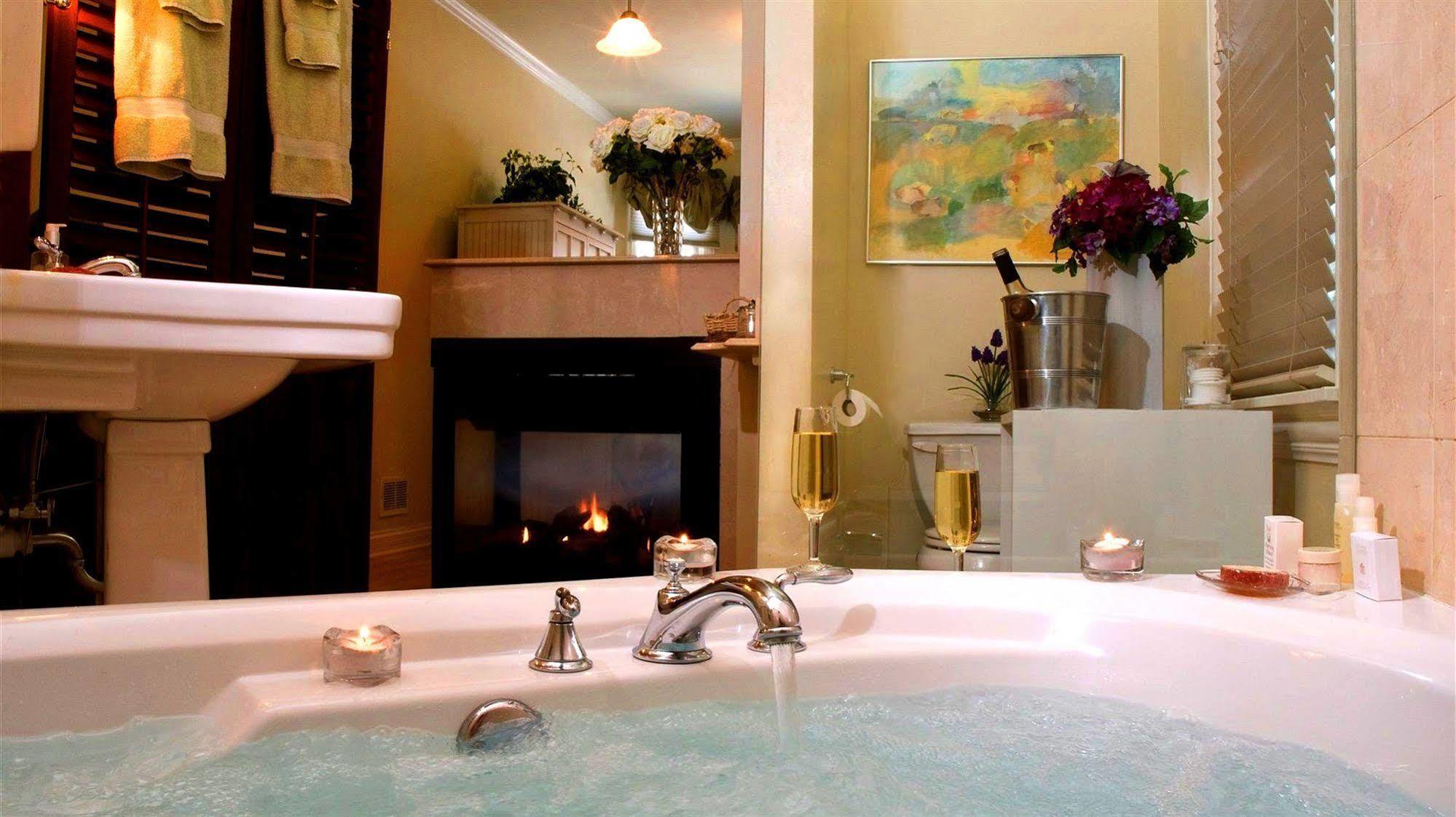Harvey House Bed & Breakfast 오크파크 외부 사진